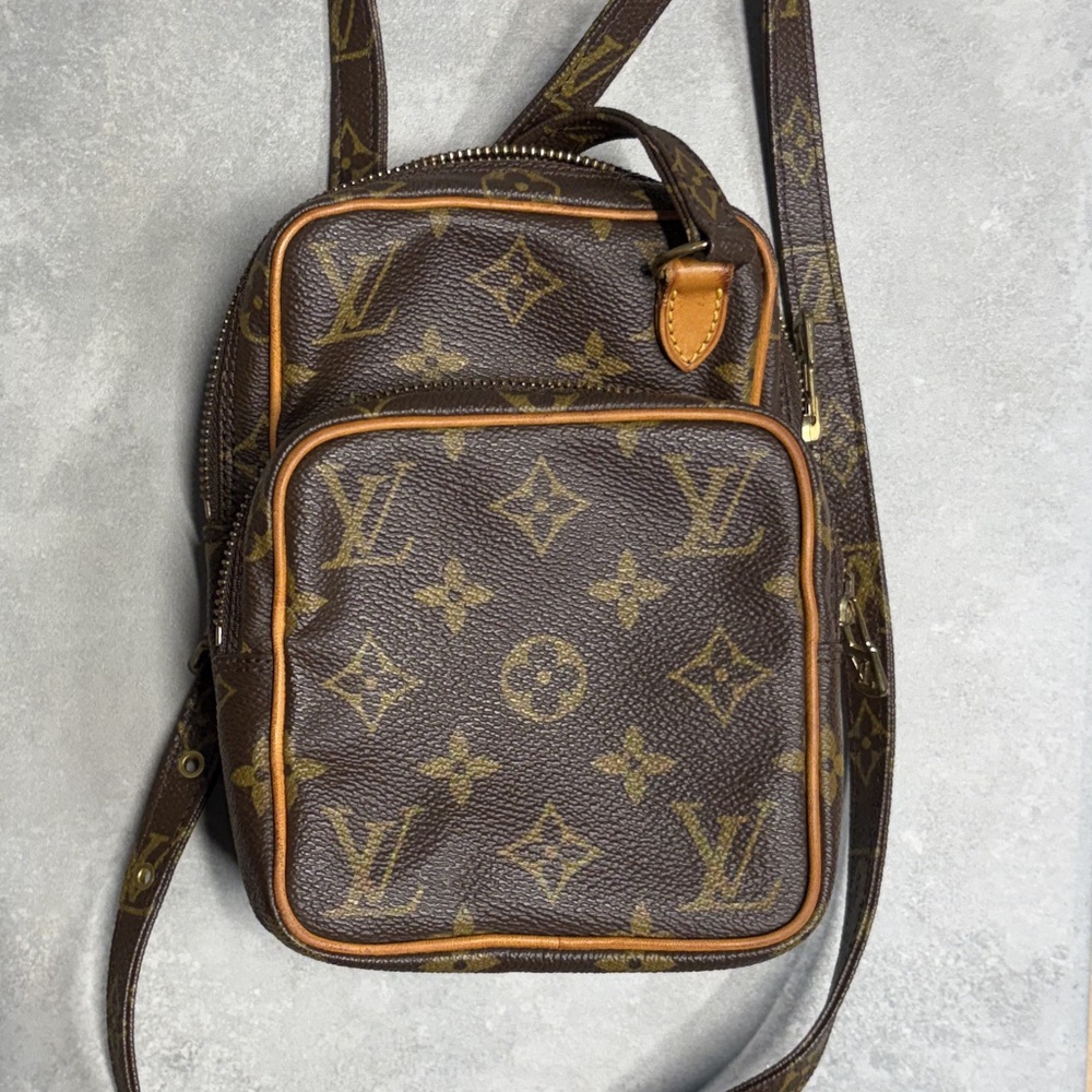 Authentic Louis Vuitton Amazone Mini